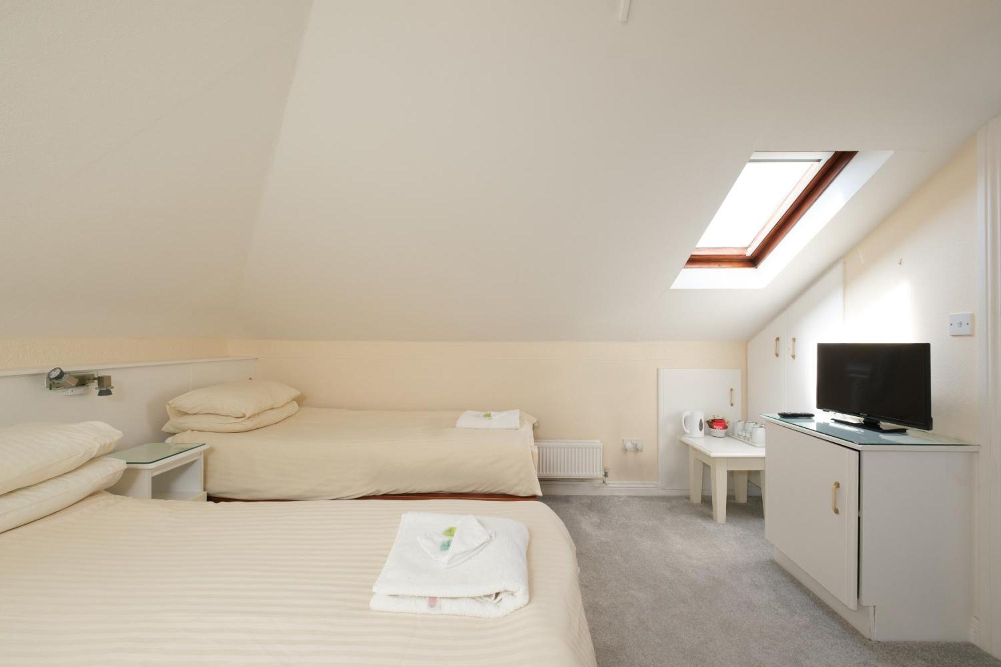 Four Seasons B&B Galway Exteriör bild