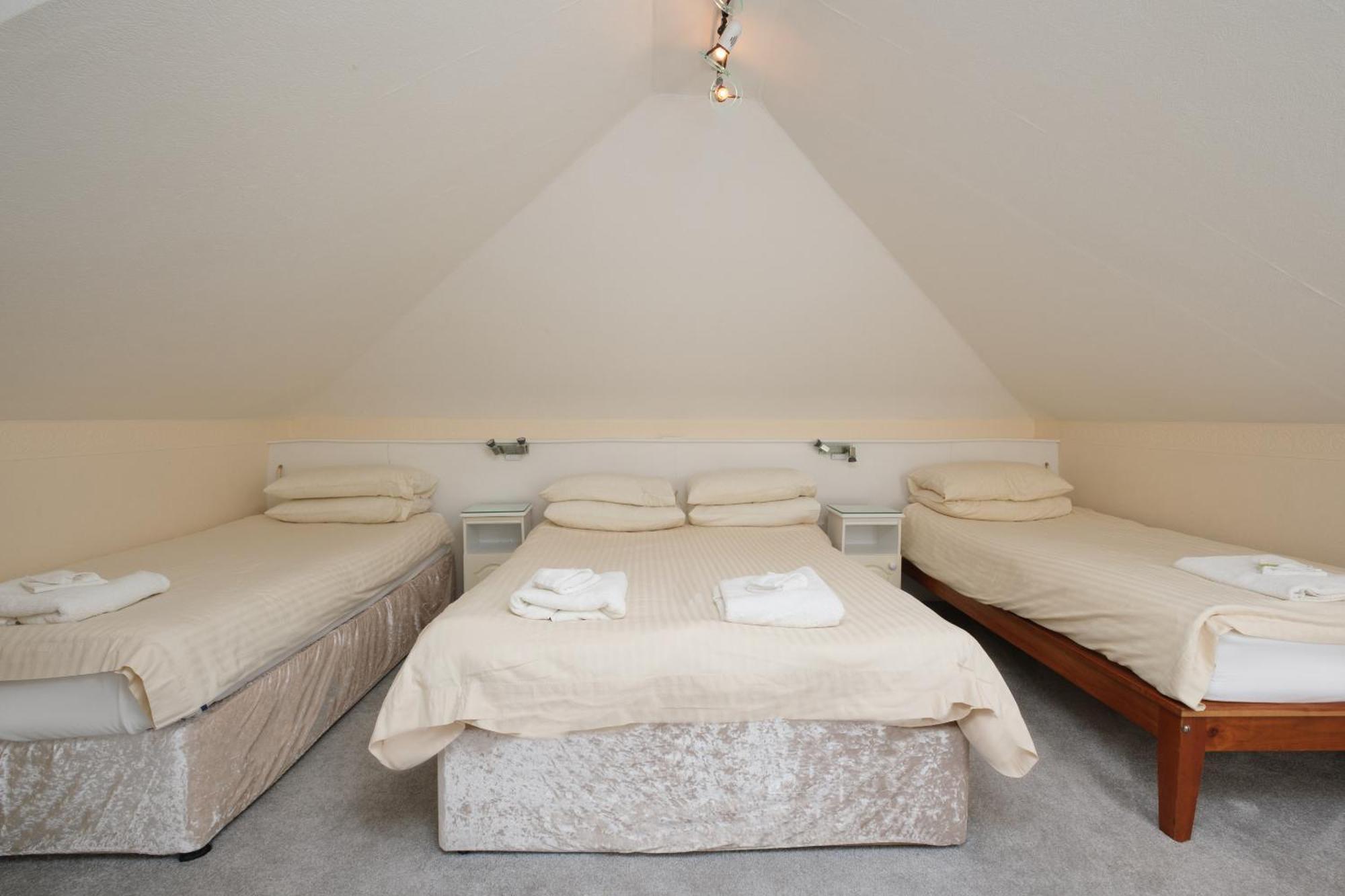 Four Seasons B&B Galway Exteriör bild